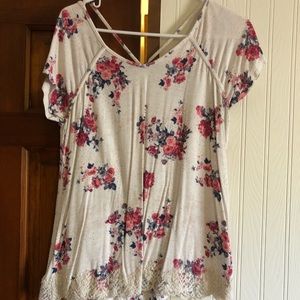 Rewind Floral Shirt - size medium